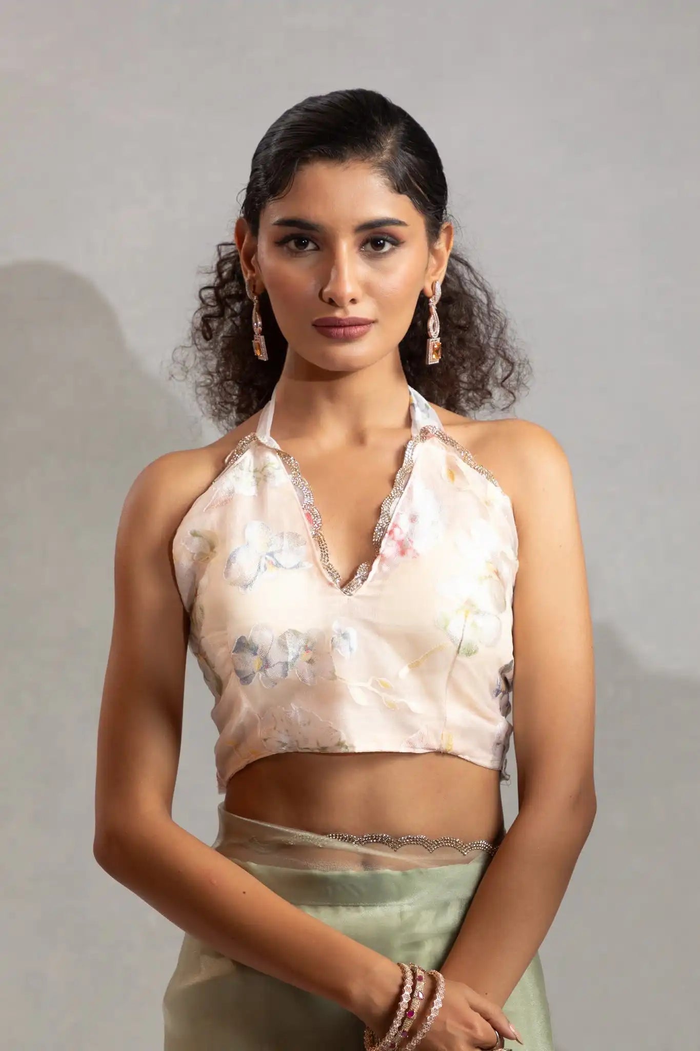 India Silk Elegant Mint Green Chiffon Saree with Silver and Gold Embellishments