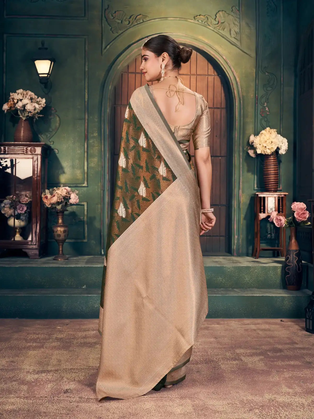 India Silk Deep Green And Beige Sarees Crafted With Exquisite Zari Silk Offer A Perfect Blend Of Tradition And Luxury