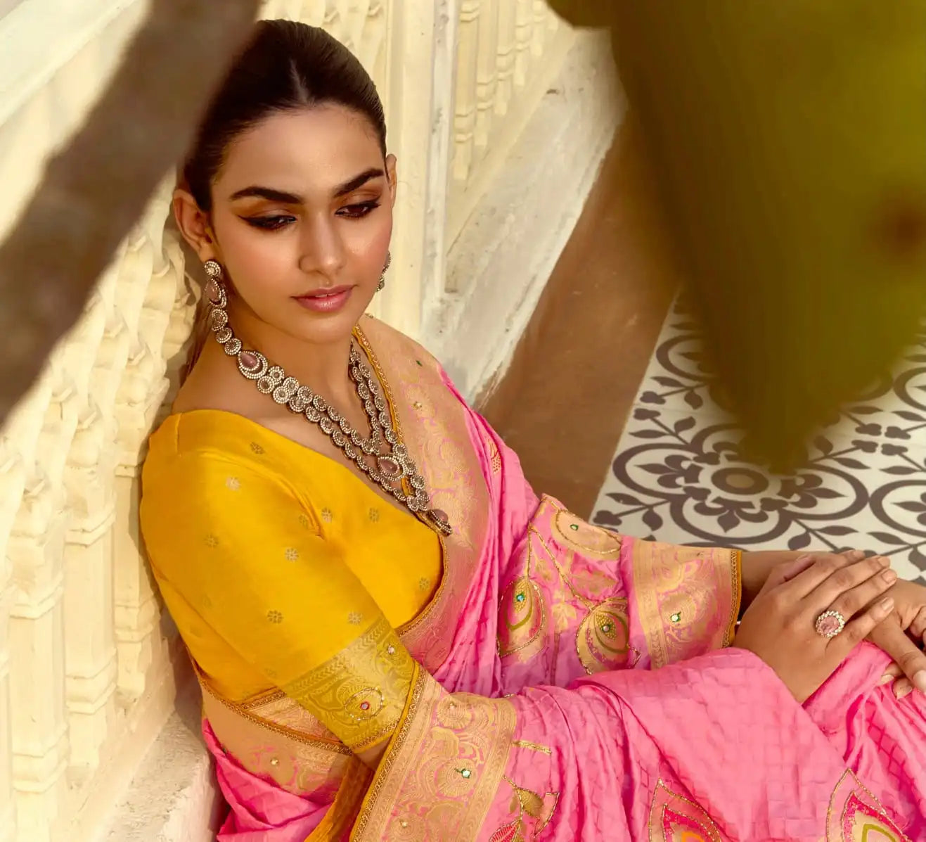 India Silk Pink Presents A Pure Viscose Saree Featuring A Delicately Hand-Worked Body That Showcases Exquisite Craftsmanship